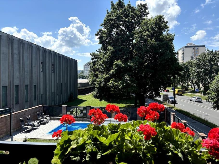 Vila Moste 2 - Free Parking & Pool, Ev Station Ljubljana Dış mekan fotoğraf